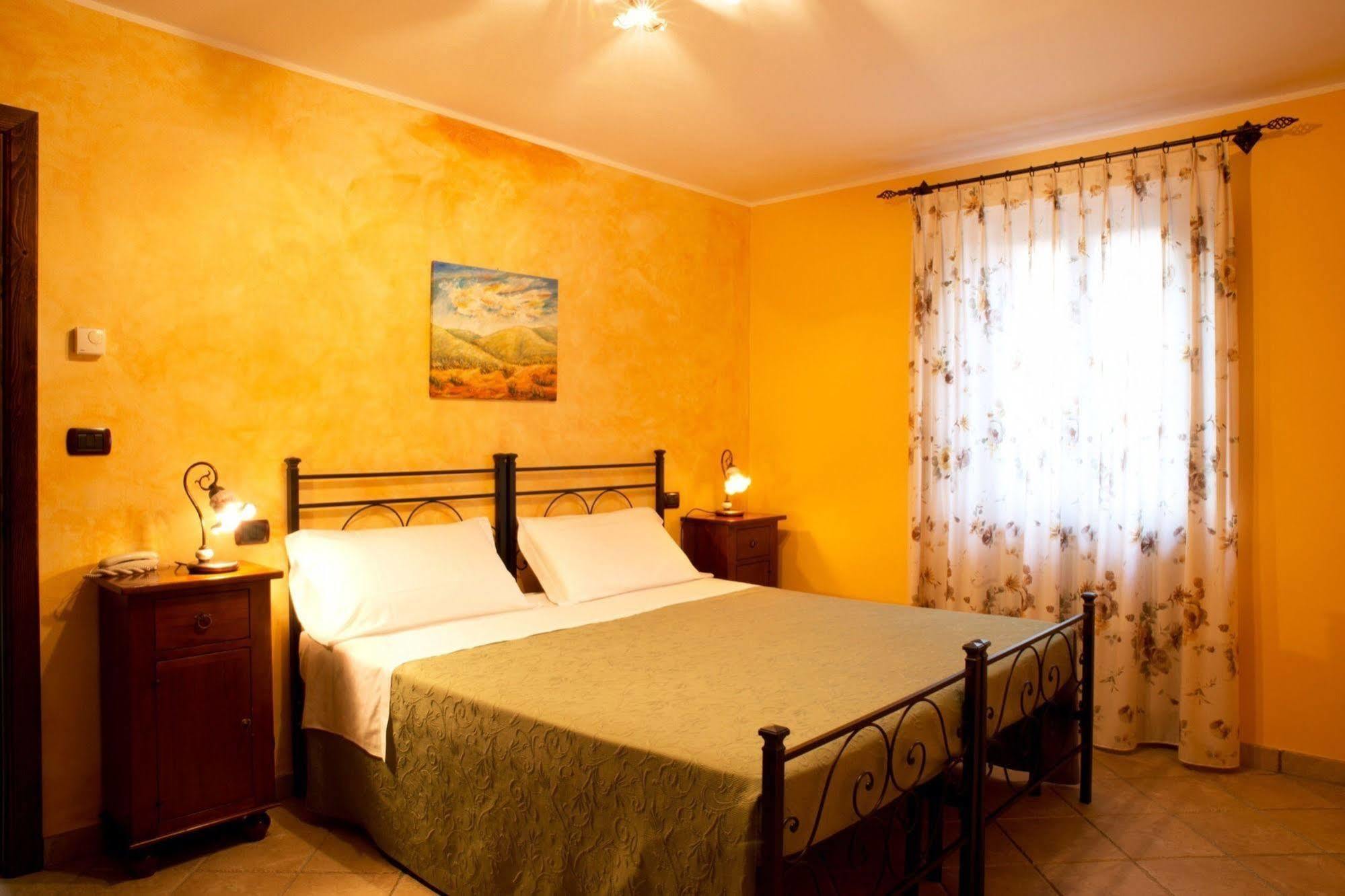 Agriturismo Il Casolare Di Nonno Mario Manoppello Ngoại thất bức ảnh